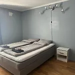 Urban - Spacious And Luminous 100 M2 Urban Flat With 3 Large Bedrooms