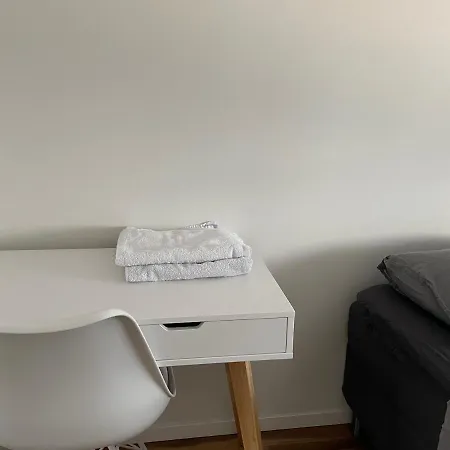 Urban - Spacious And Luminous 100 M2 Urban Flat With 3 Large Bedrooms *