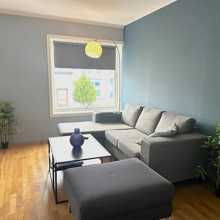 Leilighet Urban - Spacious And Luminous 100 M2 Urban Flat With 3 Large Bedrooms