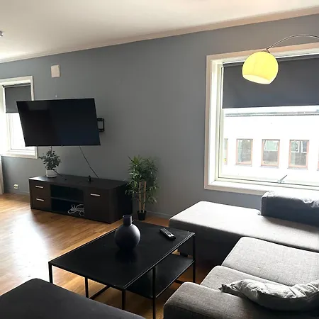 Urban - Spacious And Luminous 100 M2 Urban Flat With 3 Large Bedrooms * Ålesund