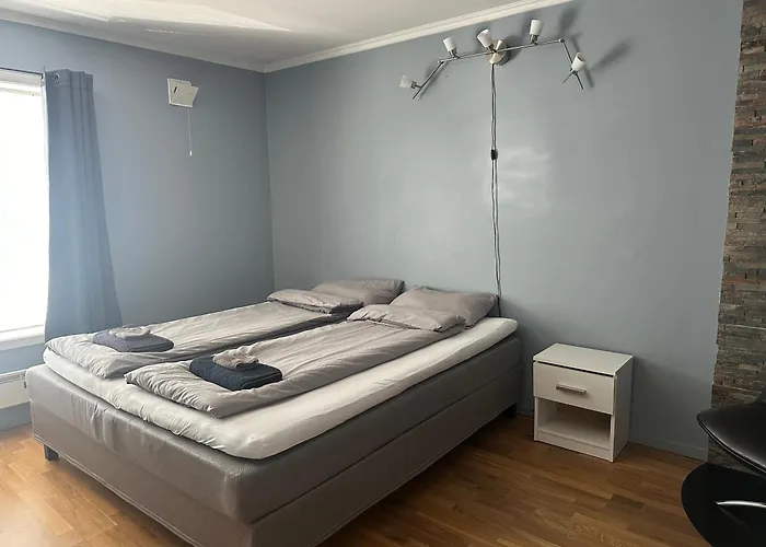 Urban - Spacious And Luminous 100 M2 Urban Flat With 3 Large Bedrooms