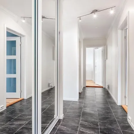 Urban - Spacious And Luminous 100 M2 Urban Flat With 3 Large Bedrooms Apartament *